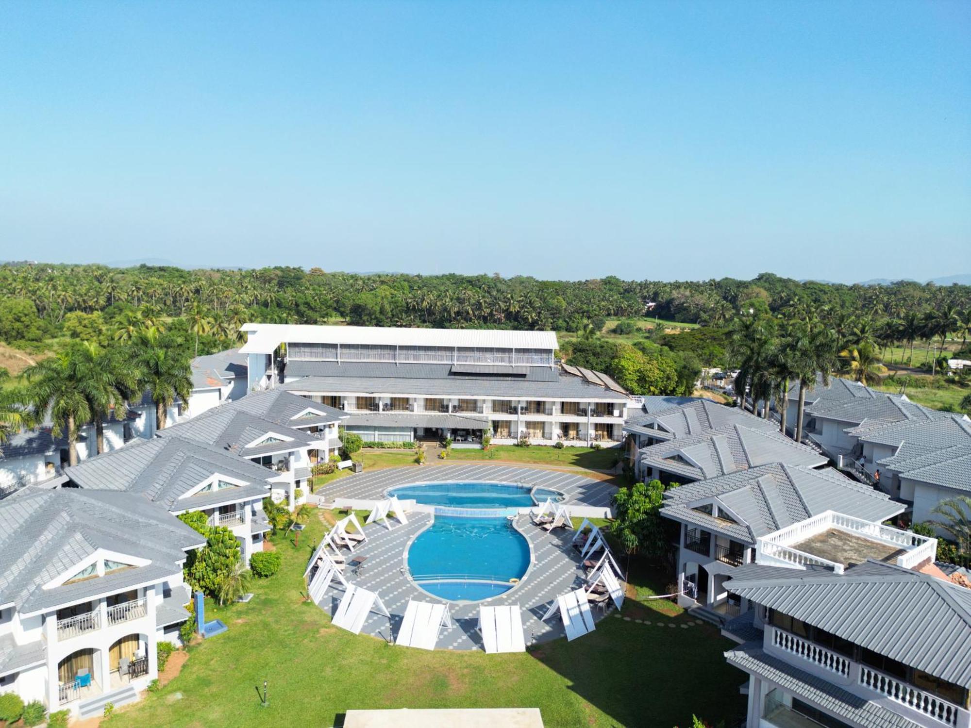 Regenta Baywatch Resort, Goa Benaulim Dış mekan fotoğraf