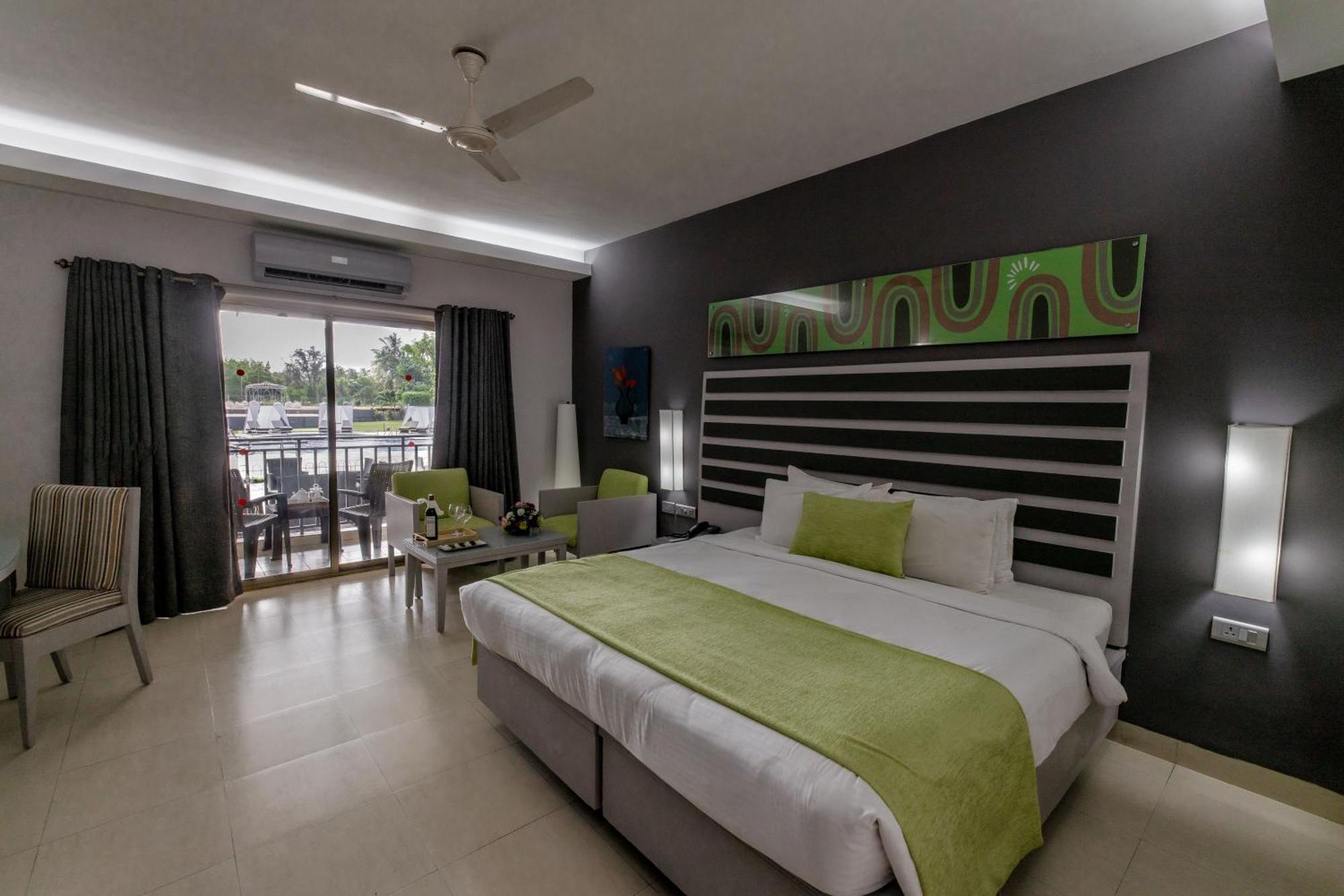 Regenta Baywatch Resort, Goa Benaulim Dış mekan fotoğraf